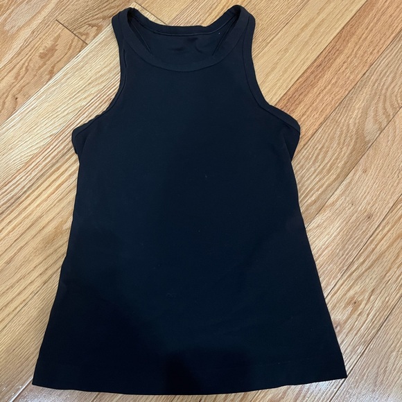Black Tanktop - Picture 1 of 2